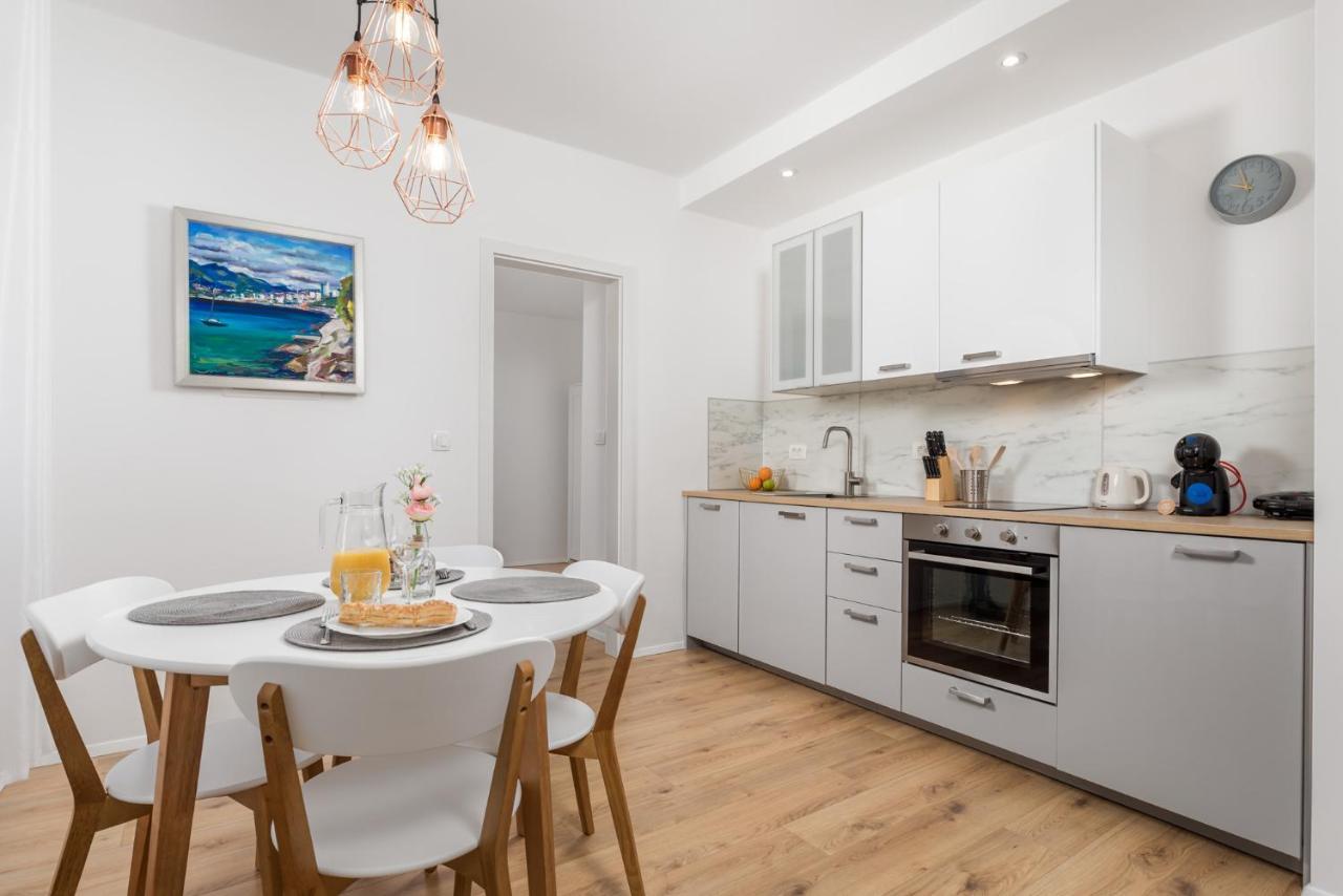 Cozy On Korzo Apartments Rijeka Eksteriør bilde