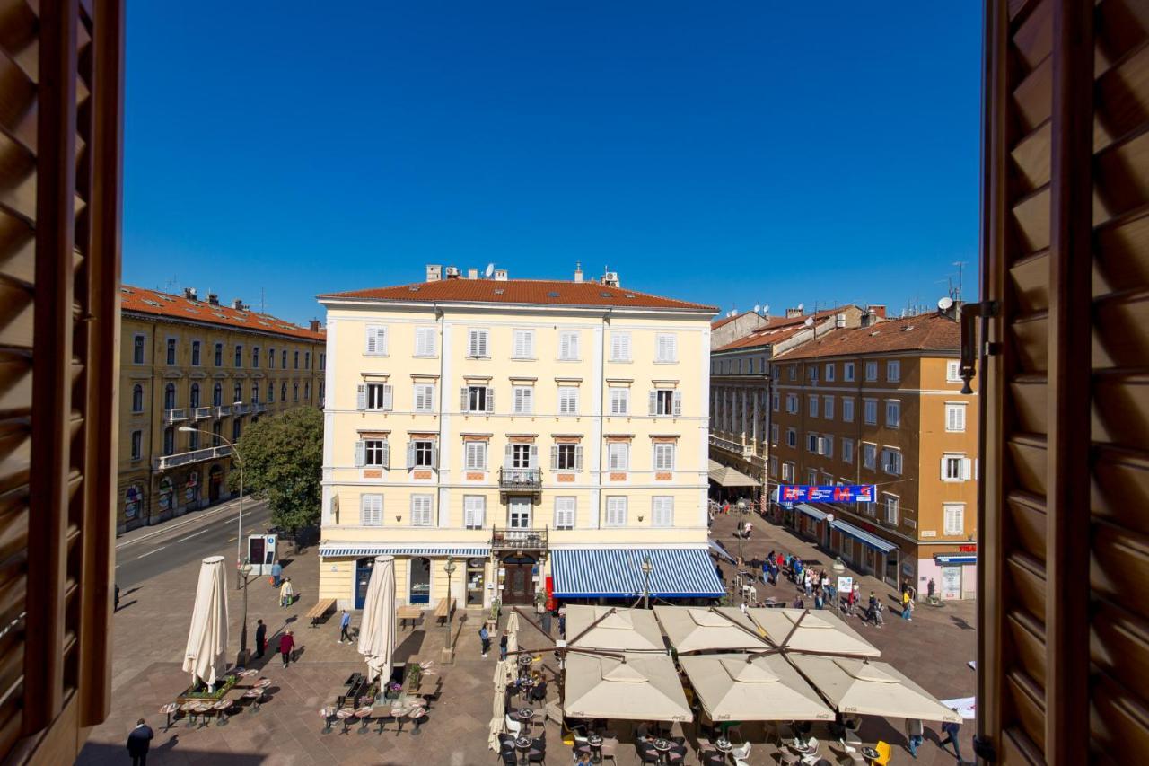 Cozy On Korzo Apartments Rijeka Rom bilde