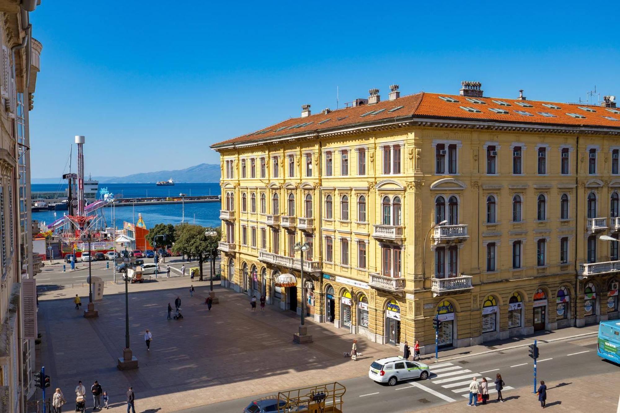 Cozy On Korzo Apartments Rijeka Rom bilde
